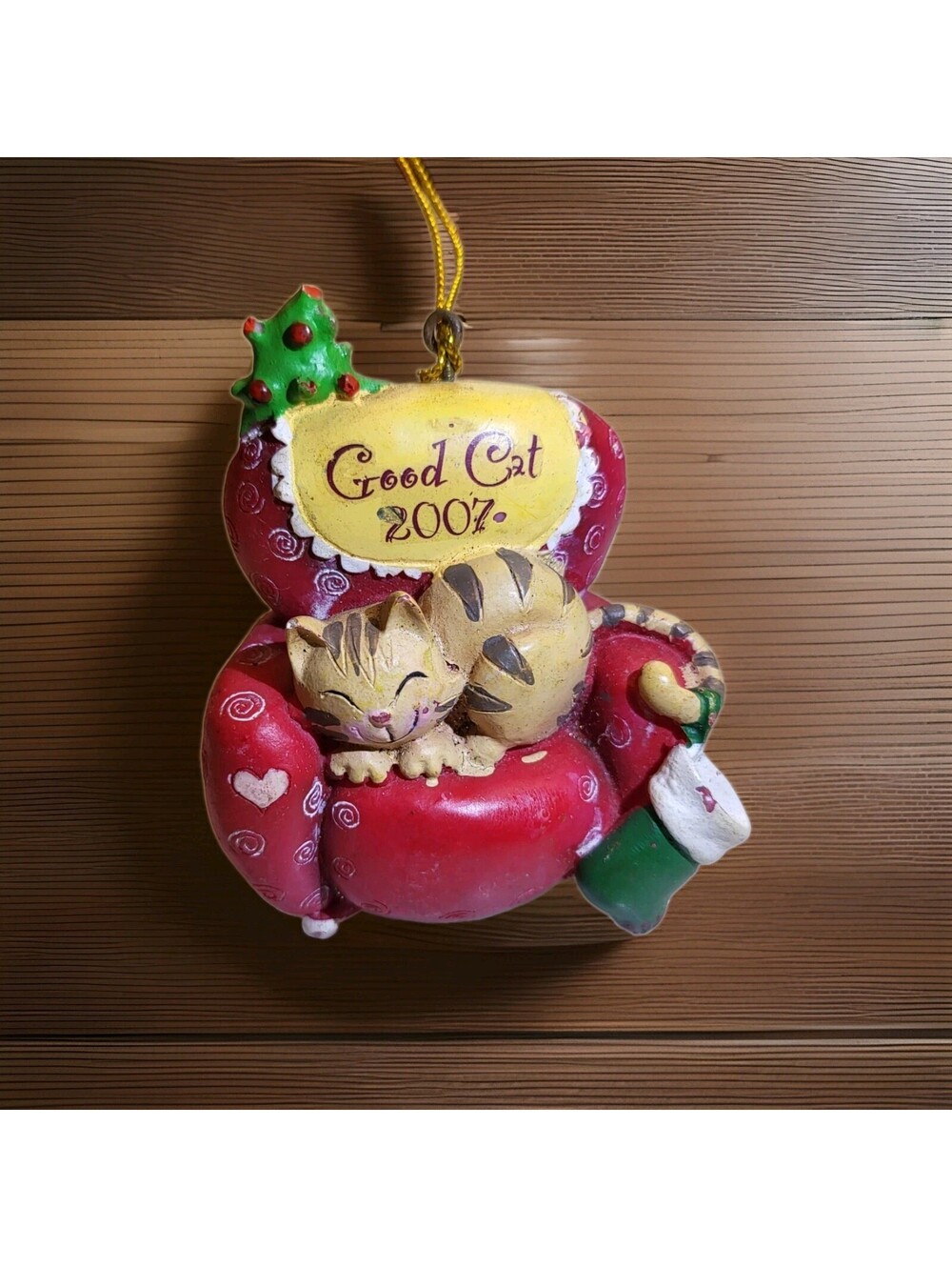 2007 Good Cat In Comfy Chair Christmas Ornament 3D Resin Kitty Cute 2.75" A46